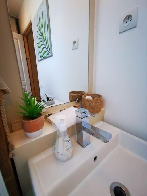 Guest House 60M2 Tout Confort Эрки Экстерьер фото